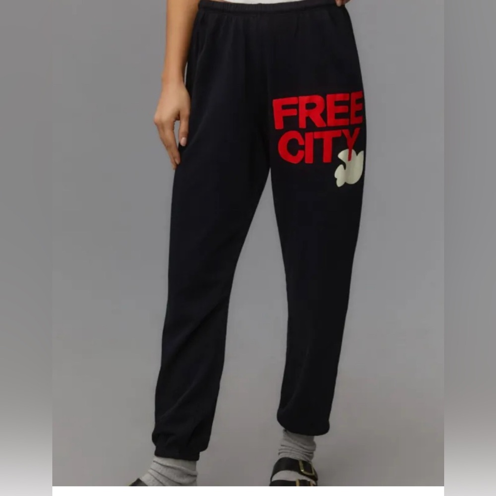 FREECITY Sweatpants
